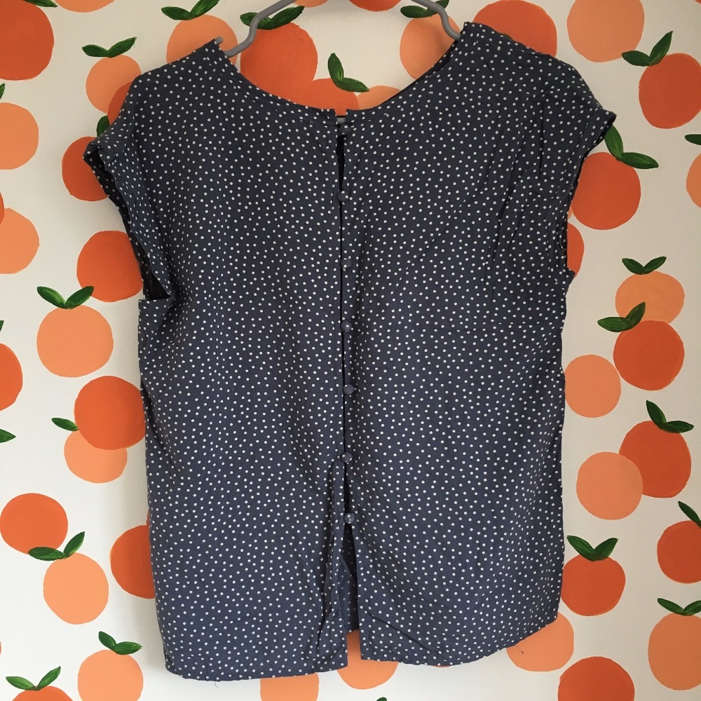 Button-back Blouse - Picture 2 of 3